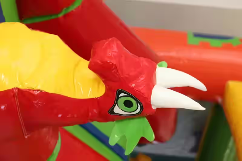 Dragones Rojos - Inflable mediano para fiestas infantiles